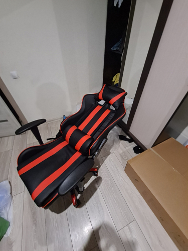 Компьютерное кресло Corvet black / red фото покупателя 4