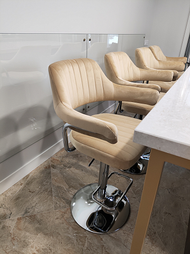 Барный стул Dobrin Charly gold бежевый велюр MJ9-10 фото покупателя 2