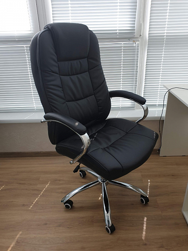 Компьютерное кресло Evora черное фото покупателя 10