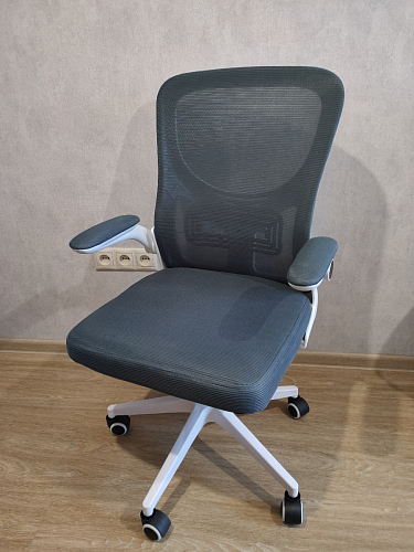 Компьютерное кресло Konfi light gray / blue / white фото покупателя 66