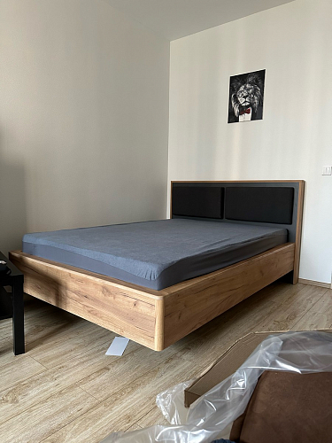 Двуспальная кровать Клауд 160х200 парящая дуб крафт золотой / антрацит фото покупателя 137