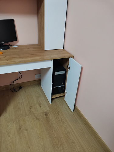 Письменный стол Комфорт 12.71 дуб золотой craft / белая аляска  - Уцененный экземпляр фото покупателя 160