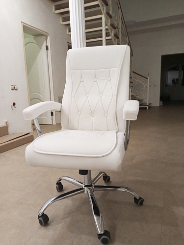 Компьютерное кресло Class black фото покупателя 4