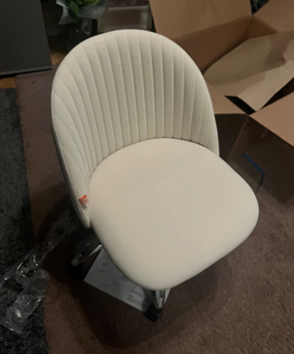 Компьютерное кресло Melody черное фото покупателя 100