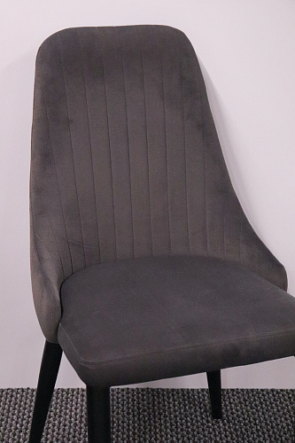 Стул на металлокаркасе Kora beige / black из шоурума 18