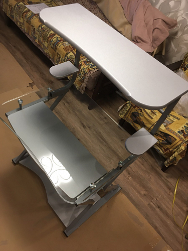 Компьютерный стол Roni фото покупателя 5