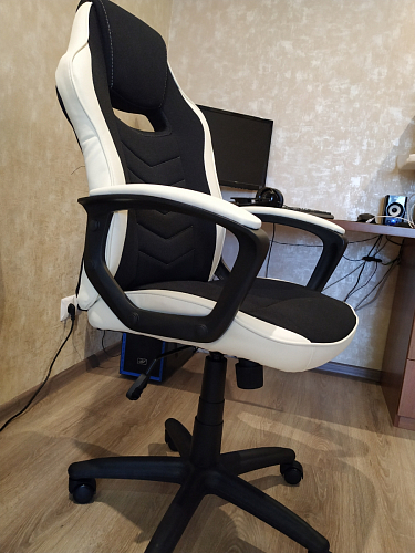 Компьютерное кресло Gamer черное / бежевое фото покупателя 20