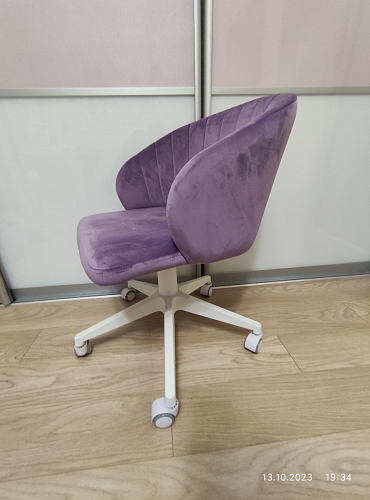 Компьютерное кресло Пард экокожа белый фото покупателя 21