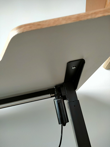 Компьютерный стол Маркос 140х80 тауп / черный фото покупателя 13