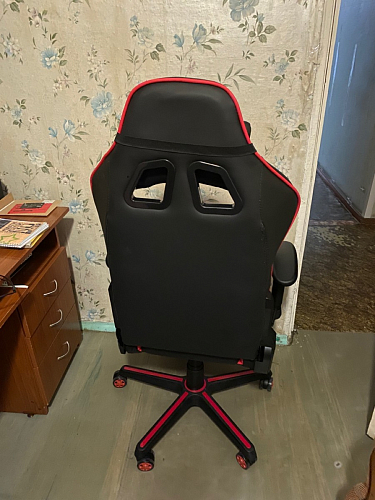 Компьютерное кресло Racer черное / бежевое фото покупателя 62