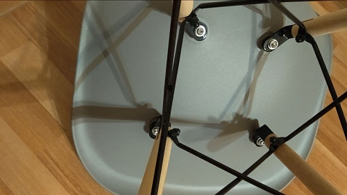 Пластиковый стул Eames PC-015 серый фото покупателя 273