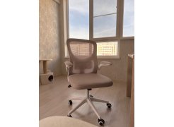 Компьютерное кресло Konfi light gray / white фото покупателя 177