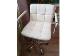 Компьютерный стул Arm черный фото покупателя 2