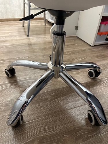 Компьютерное кресло Kolin с подушкой clear / white фото покупателя 367