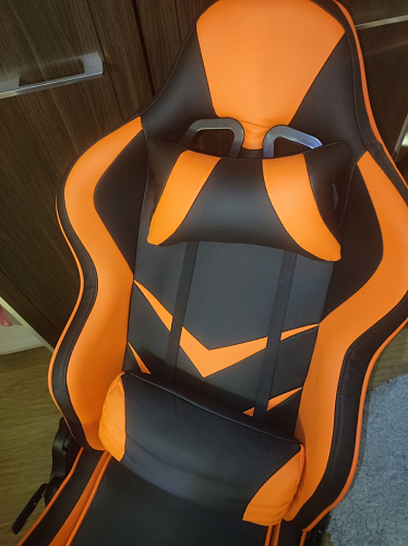 Компьютерное кресло Racer черное / бежевое фото покупателя 68