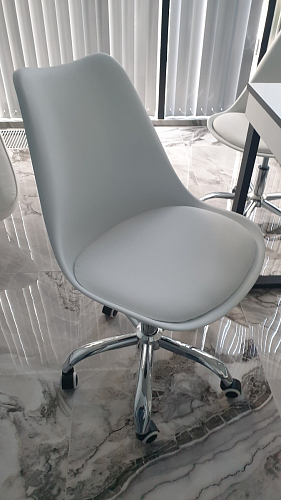 Компьютерное кресло Kolin с подушкой clear / white фото покупателя 448