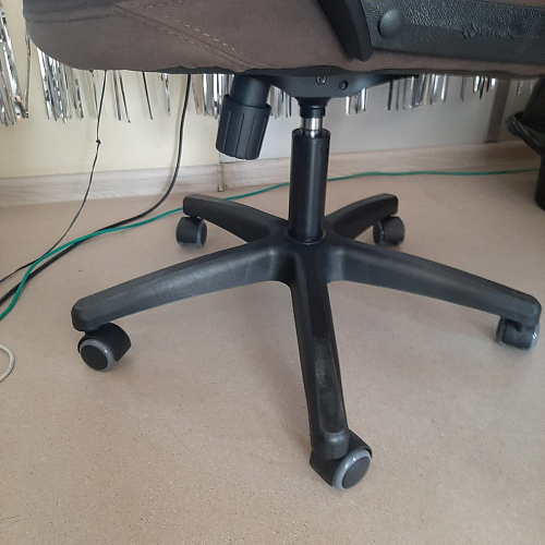 Компьютерное кресло Comfort lux серый фото покупателя 111