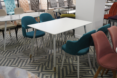 Стул на металлокаркасе Гутрид ромбы сзади темно-синий / белый из шоурума 3