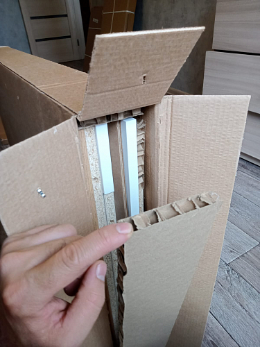 Письменный стол Комфорт 12.71 дуб золотой craft / белая аляска  - Уцененный экземпляр фото покупателя 169