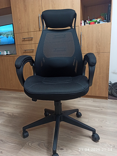 Компьютерное кресло Burgos черное фото покупателя 28