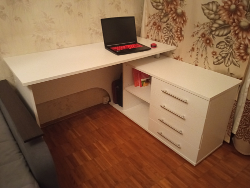 Компьютерный стол КСТ-109П правый венге фото покупателя 91