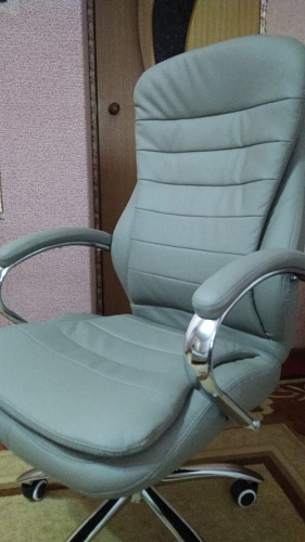 Компьютерное кресло Tomar коричневое фото покупателя 157