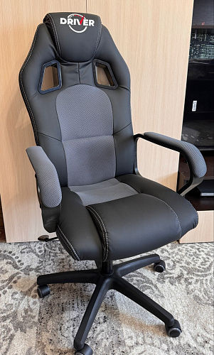 Компьютерное кресло Driver/Драйвер кожзам черный / ткань черный фото покупателя 70