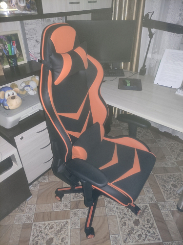 Компьютерное кресло Racer черное / оранжевое фото покупателя 164