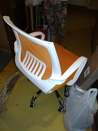 Компьютерное кресло Ergoplus белое / оранжевое фото покупателя 2