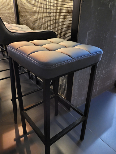 Барный стул Баодин 03 velutto 05 / черный фото покупателя 4