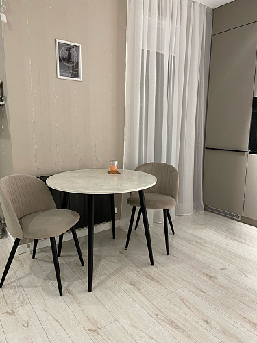 Стул на металлокаркасе Gabi 1 beige / black фото покупателя 663