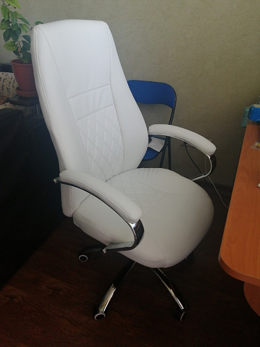 Компьютерное кресло Aragon белое фото покупателя 294