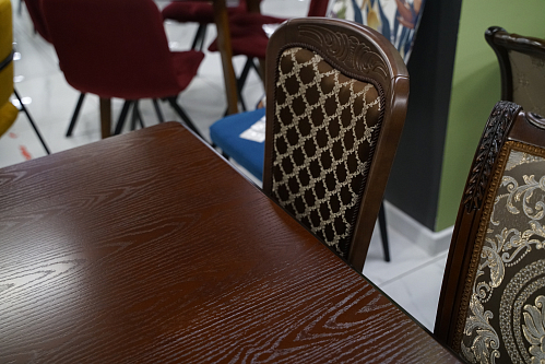 Деревянный стол Леджер вишня / патина из шоурума 3