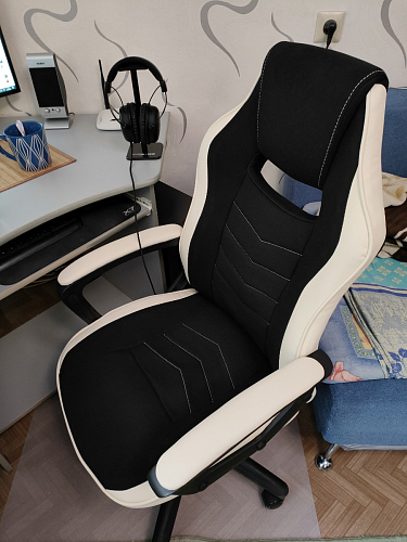 Компьютерное кресло Gamer черное / бежевое фото покупателя 20