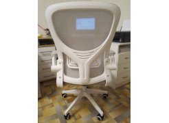 Компьютерное кресло Konfi light gray / white фото покупателя 276