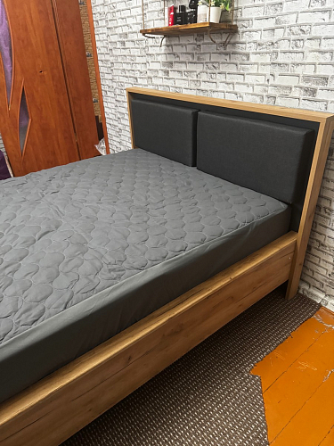 Двуспальная кровать Клауд 160х200 парящая дуб крафт золотой / антрацит фото покупателя 470