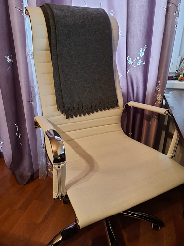 Компьютерное кресло Rota белое фото покупателя 5