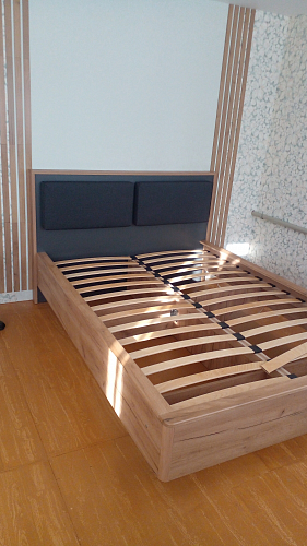 Полутораспальная кровать Клауд 140х200 парящая дуб крафт золотой / антрацит фото покупателя 2