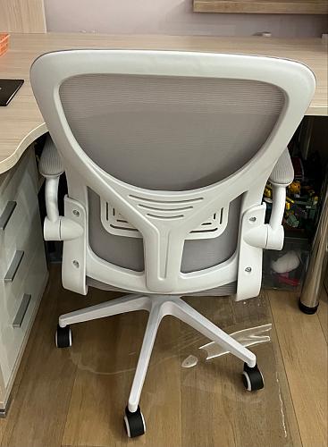 Компьютерное кресло Konfi light gray / white фото покупателя 203
