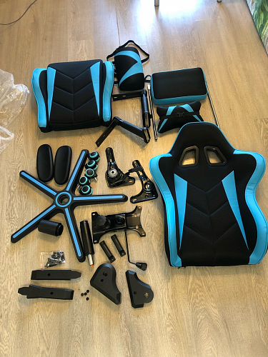 Компьютерное кресло Kano черное / красное фото покупателя 122