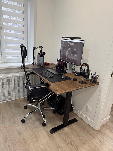 Компьютерный стол Маркос 140х80 голубой / черный фото покупателя 37