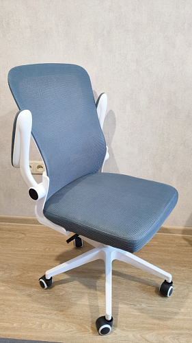 Компьютерное кресло Konfi gray / blue / white фото покупателя 63
