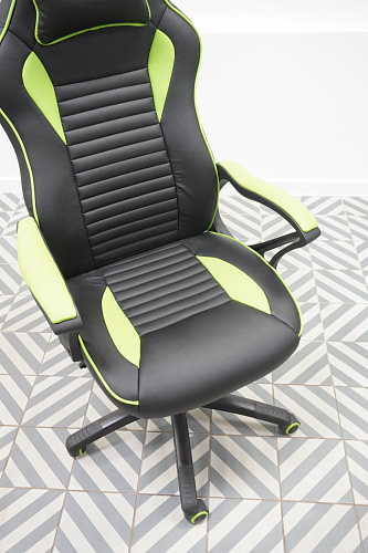 Компьютерное кресло Leon черное / зеленое из шоурума 1