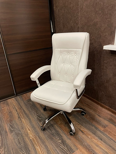 Компьютерное кресло Class black фото покупателя 31