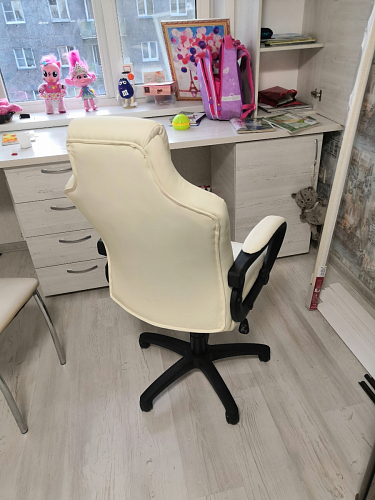 Компьютерное кресло Kadis коричневое / бежевое фото покупателя 116