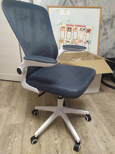 Компьютерное кресло Konfi gray / blue / white фото покупателя 288