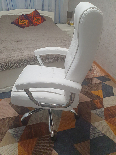 Компьютерное кресло Class white фото покупателя 52