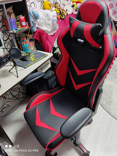 Компьютерное кресло Racer черное / голубое фото покупателя 150