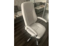 Компьютерное кресло Aragon белое фото покупателя 215