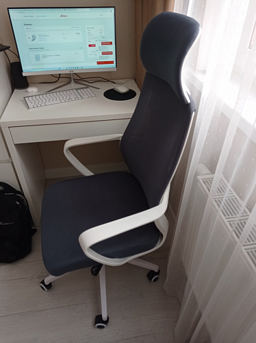 Компьютерное кресло Golem dark gray / gray / white фото покупателя 17